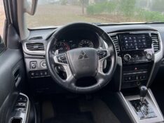 MITSUBISHI L200 TRITON SPORT HPE-S 2020/2021 BOSCO AUTOMÓVEIS GUAPORÉ / Carros no Vale