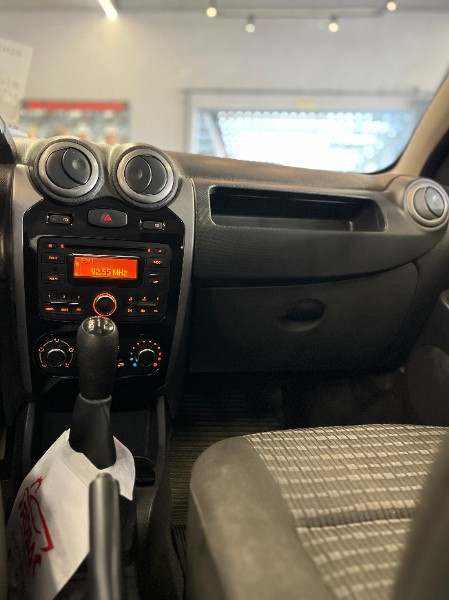 RENAULT SANDERO 1.0 EXPRESSION 16V 2012/2012 JM AUTOMÓVEIS VENÂNCIO AIRES / Carros no Vale