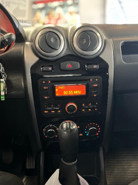RENAULT SANDERO 1.0 EXPRESSION 16V 2012/2012 JM AUTOMÓVEIS VENÂNCIO AIRES / Carros no Vale