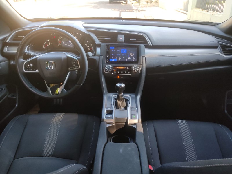 HONDA CIVIC SPORT 2.0 2018/2018 ALTERNATIVA VEÍCULOS LAJEADO / Carros no Vale