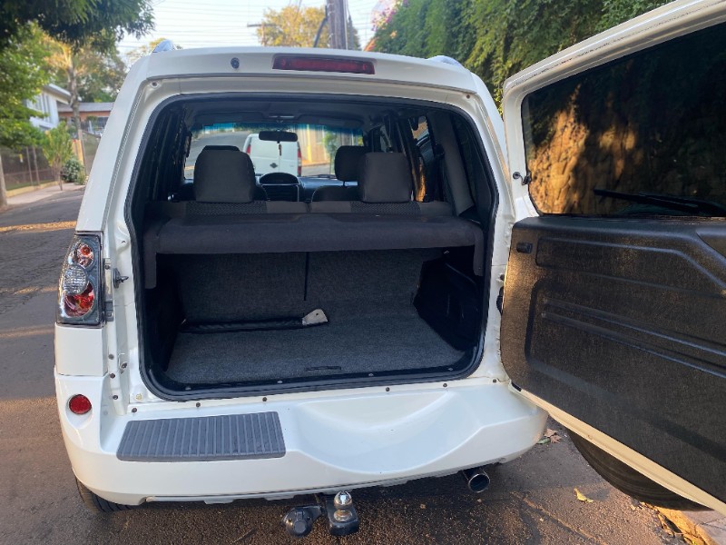 MITSUBISHI PAJERO TR4 2.0 4X4 16V 2010/2010 ESTAÇÃO DO CARRO ESTRELA / Carros no Vale