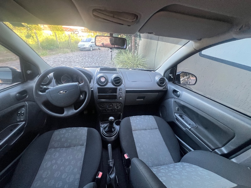 FORD FIESTA 1.0 8V FLEX 2012/2012 ELY AUTOMÓVEIS LAJEADO / Carros no Vale