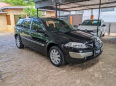 RENAULT MEGANE GRAND TOUR DYNAMIQUE 1.6 16V 2013 2012/2013 RICARDO VEÍCULOS TEUTÔNIA / Carros no Vale