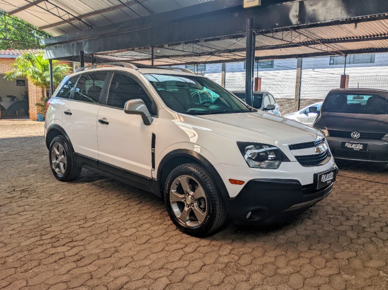 CHEVROLET CAPTIVA 2.4 SPORT 16V 2015/2016 RICARDO VEÍCULOS TEUTÔNIA / Carros no Vale