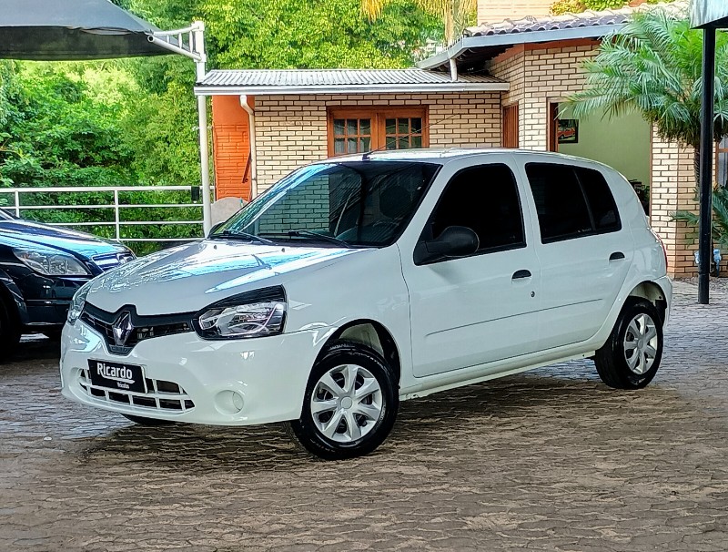 RENAULT CLIO 1.0 EXPRESSION 16V 2015 2014/2015 RICARDO VEÍCULOS TEUTÔNIA / Carros no Vale