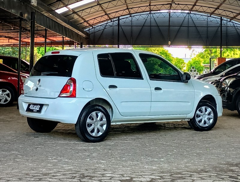 RENAULT CLIO 1.0 EXPRESSION 16V 2015 2014/2015 RICARDO VEÍCULOS TEUTÔNIA / Carros no Vale