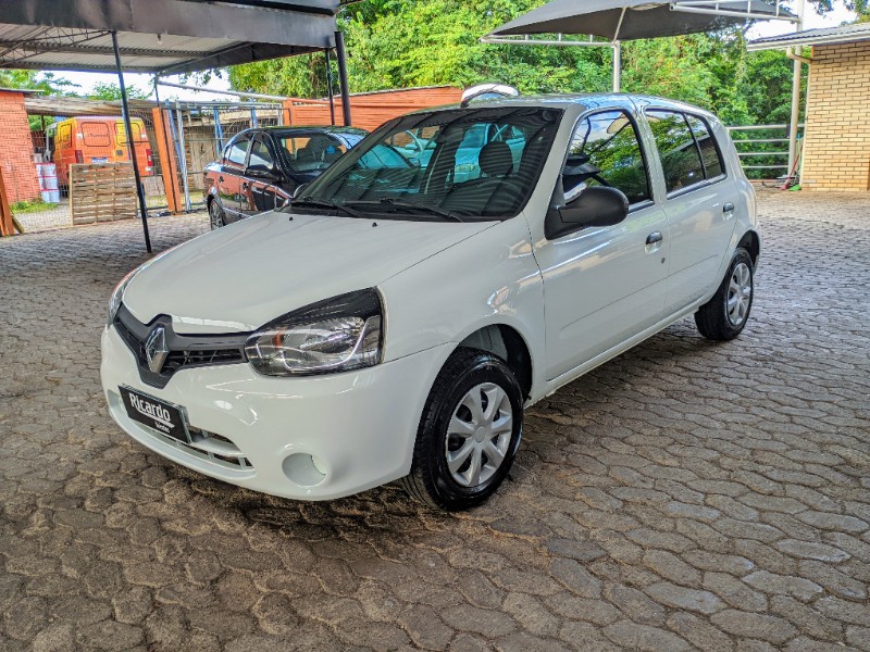 RENAULT CLIO 1.0 EXPRESSION 16V 2015 2014/2015 RICARDO VEÍCULOS TEUTÔNIA / Carros no Vale