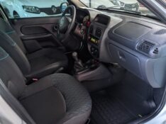 RENAULT CLIO 1.0 EXPRESSION 16V 2015 2014/2015 RICARDO VEÍCULOS TEUTÔNIA / Carros no Vale