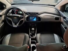 CHEVROLET ONIX 1.4 LT 2018/2019 RICARDO VEÍCULOS TEUTÔNIA / Carros no Vale