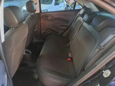 CHEVROLET ONIX 1.4 LT 2018/2019 RICARDO VEÍCULOS TEUTÔNIA / Carros no Vale