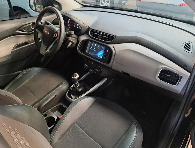 CHEVROLET ONIX 1.4 LT 2018/2019 RICARDO VEÍCULOS TEUTÔNIA / Carros no Vale