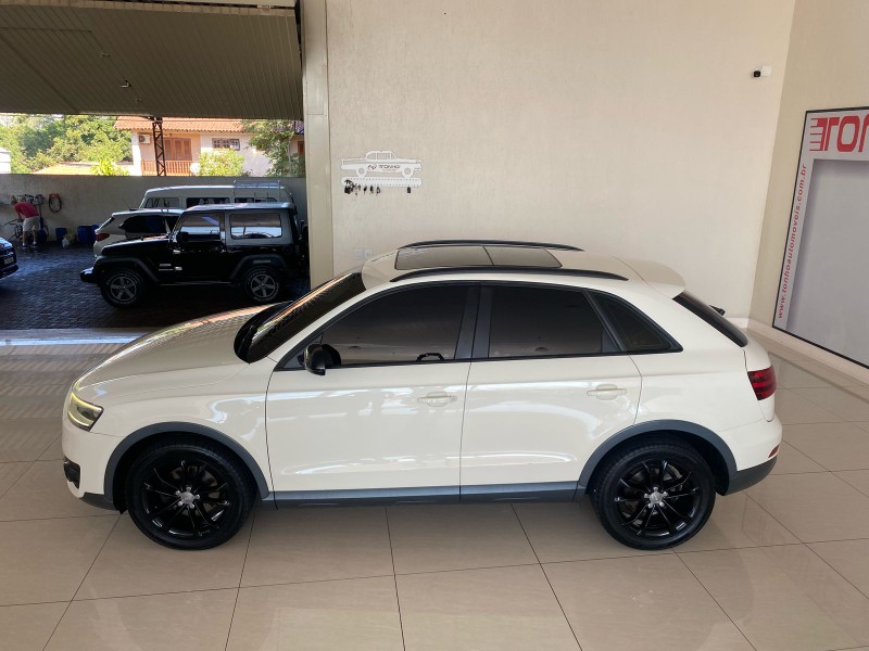 AUDI Q3 2.0 TFSI AMBIENTE QUATTRO 2014/2014 TONHO AUTOMÓVEIS LAJEADO / Carros no Vale
