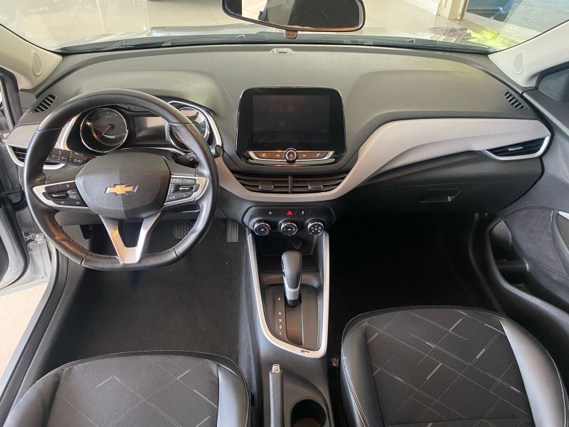 CHEVROLET ONIX 1.0 PREMIER 12V TURBO FLEX 4P AUTOMÁTICO 2021/2021 TONHO AUTOMÓVEIS LAJEADO / Carros no Vale