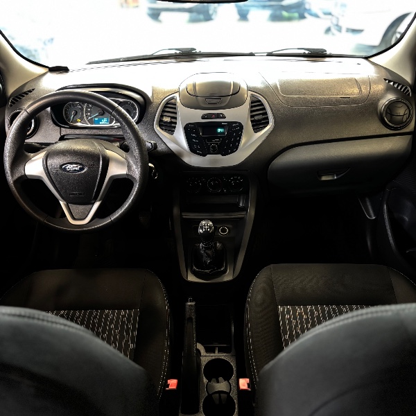 FORD KA 1.0 SE HATCH /2018 LEHMEN VEÍCULOS VENÂNCIO AIRES / Carros no Vale