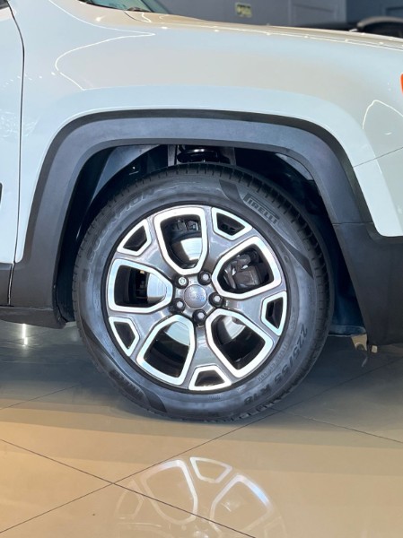JEEP RENEGADE LONGITUDE 1.8 4X2 FLEX 16V AUT. 2018/2018 JM AUTOMÓVEIS VENÂNCIO AIRES / Carros no Vale