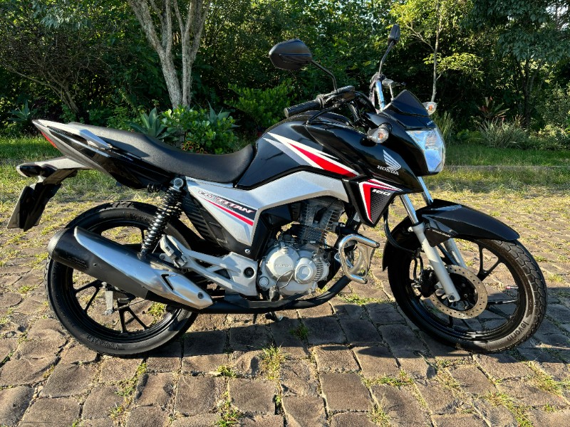HONDA MOTOS CG 160 TITAN /2016 RT 811 VEÍCULOS ARROIO DO MEIO / Carros no Vale
