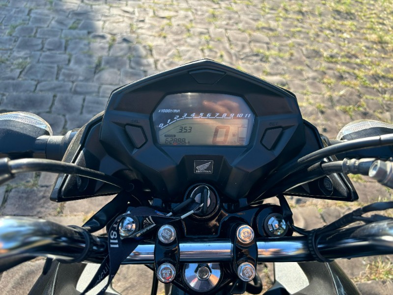 HONDA MOTOS CG 160 TITAN /2016 RT 811 VEÍCULOS ARROIO DO MEIO / Carros no Vale