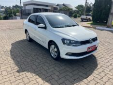 VOLKSWAGEN VOYAGE 1.0 COMFORTILINE 2015/2015 ELY AUTOMÓVEIS LAJEADO / Carros no Vale