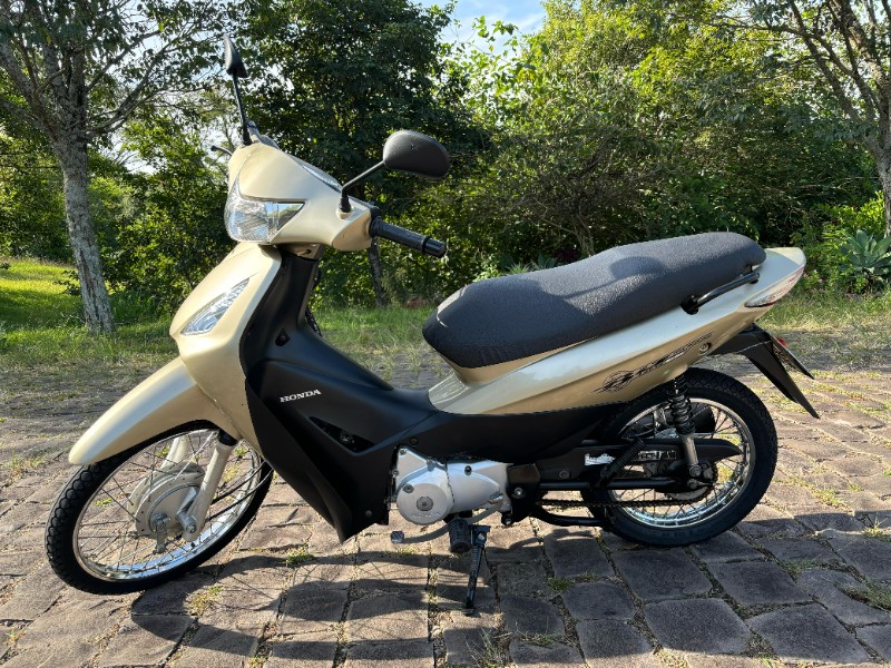 HONDA MOTOS BIZ 125 ES /2010 RT 811 VEÍCULOS ARROIO DO MEIO / Carros no Vale