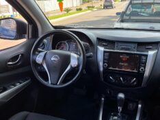 NISSAN FRONTIER 2.3 ATTACK 4X4 CD BI-TURBO 2021/2021 BOSCO AUTOMÓVEIS GUAPORÉ / Carros no Vale