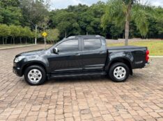 CHEVROLET S10 2.4 LTZ 4X2 CD 8V FLEX 4P MANUAL 2014/2014 BOSCO AUTOMÓVEIS GUAPORÉ / Carros no Vale
