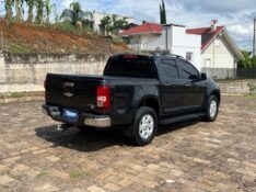 CHEVROLET S10 2.4 LTZ 4X2 CD 8V FLEX 4P MANUAL 2014/2014 BOSCO AUTOMÓVEIS GUAPORÉ / Carros no Vale