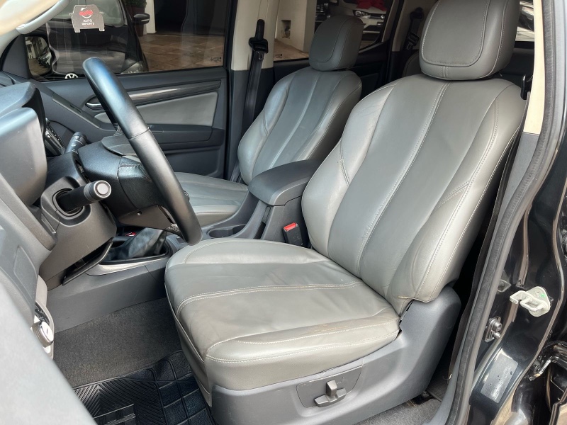 CHEVROLET S10 2.4 LTZ 4X2 CD 8V FLEX 4P MANUAL 2014/2014 BOSCO AUTOMÓVEIS GUAPORÉ / Carros no Vale