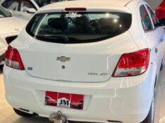 CHEVROLET ONIX HATCH JOY 1.0 8V FLEX 5P MEC. 2017/2017 JM AUTOMÓVEIS VENÂNCIO AIRES / Carros no Vale