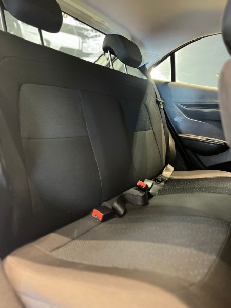 CHEVROLET ONIX HATCH JOY 1.0 8V FLEX 5P MEC. 2017/2017 JM AUTOMÓVEIS VENÂNCIO AIRES / Carros no Vale