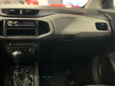 CHEVROLET ONIX HATCH JOY 1.0 8V FLEX 5P MEC. 2017/2017 JM AUTOMÓVEIS VENÂNCIO AIRES / Carros no Vale
