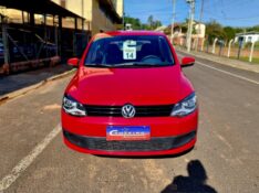 VOLKSWAGEN FOX 1.0 2013/2014 CRUZEIRO MULTIMARCAS CRUZEIRO DO SUL / Carros no Vale