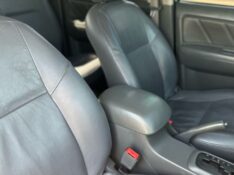 TOYOTA HILUX 2.7 SRV 4X4 CD 16V FLEX 4P AUTOMÁTICO 2012/2012 NEURI VEÍCULOS LAJEADO / Carros no Vale