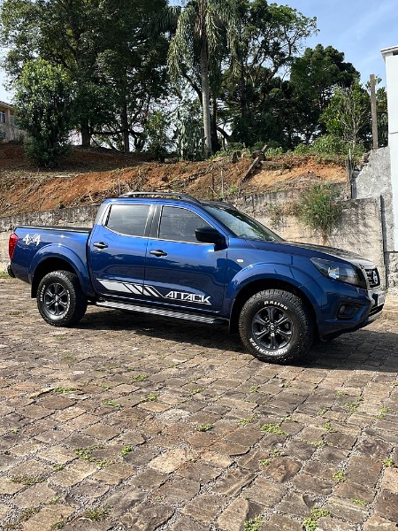 NISSAN FRONTIER 2.3 16V TURBO DIESEL ATTACK CD 4X4 AUTOMÁTICO 2022/2022 BOSCO AUTOMÓVEIS GUAPORÉ / Carros no Vale