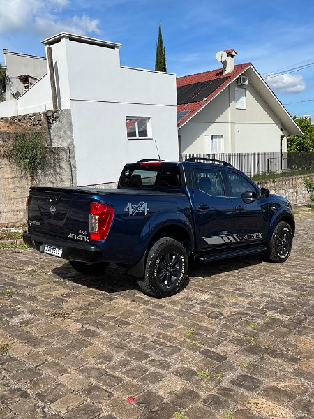 NISSAN FRONTIER 2.3 16V TURBO DIESEL ATTACK CD 4X4 AUTOMÁTICO 2022/2022 BOSCO AUTOMÓVEIS GUAPORÉ / Carros no Vale