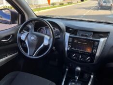 NISSAN FRONTIER 2.3 16V TURBO DIESEL ATTACK CD 4X4 AUTOMÁTICO 2022/2022 BOSCO AUTOMÓVEIS GUAPORÉ / Carros no Vale