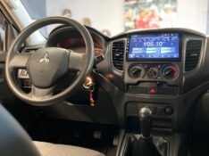 MITSUBISHI L200 TRITON 2.4 16V TURBO DIESEL OUTDOOR GLX CD 4X4 MANUAL 2020/2021 JM AUTOMÓVEIS VENÂNCIO AIRES / Carros no Vale