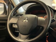 MITSUBISHI L200 TRITON 2.4 16V TURBO DIESEL OUTDOOR GLX CD 4X4 MANUAL 2020/2021 JM AUTOMÓVEIS VENÂNCIO AIRES / Carros no Vale