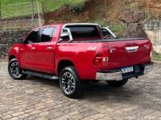 TOYOTA HILUX 2.8 SRV 4X4 CD 16V DIESEL 4P AUTOMÁTICO 2022/2022 BOSCO AUTOMÓVEIS GUAPORÉ / Carros no Vale