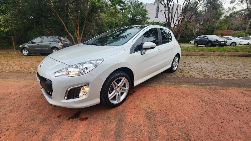 PEUGEOT 308 ALLURE 2.0 FLEC MEC / TETO PANORÂMICO 2014/2015 FERNANDO AUTOMÓVEIS | REVENDA DE CARROS ARROIO DO MEIO ARROIO DO MEIO / Carros no Vale