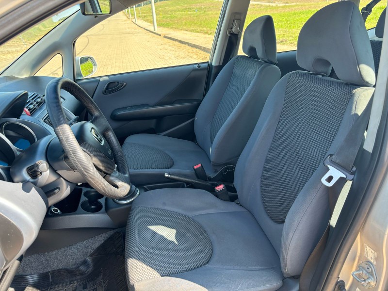 HONDA FIT LX /2008 RT 811 VEÍCULOS ARROIO DO MEIO / Carros no Vale