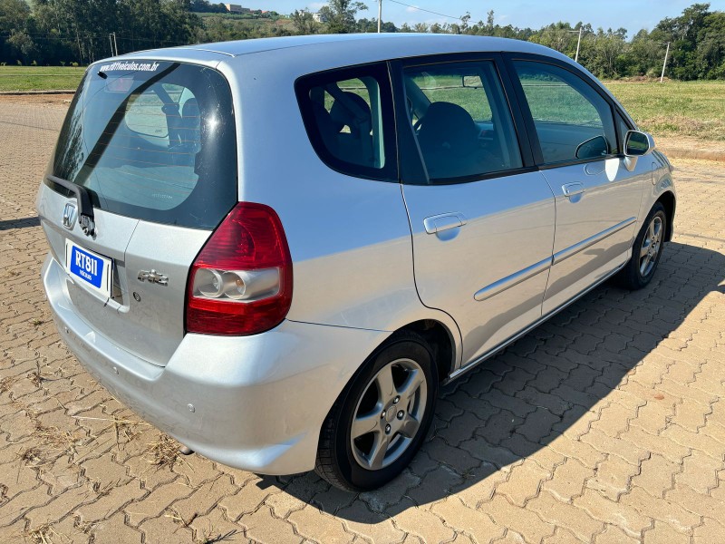 HONDA FIT LX /2008 RT 811 VEÍCULOS ARROIO DO MEIO / Carros no Vale