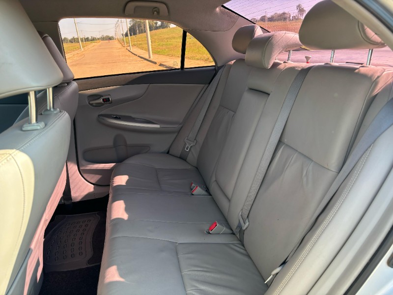 TOYOTA COROLLA XEI /2011 RT 811 VEÍCULOS ARROIO DO MEIO / Carros no Vale