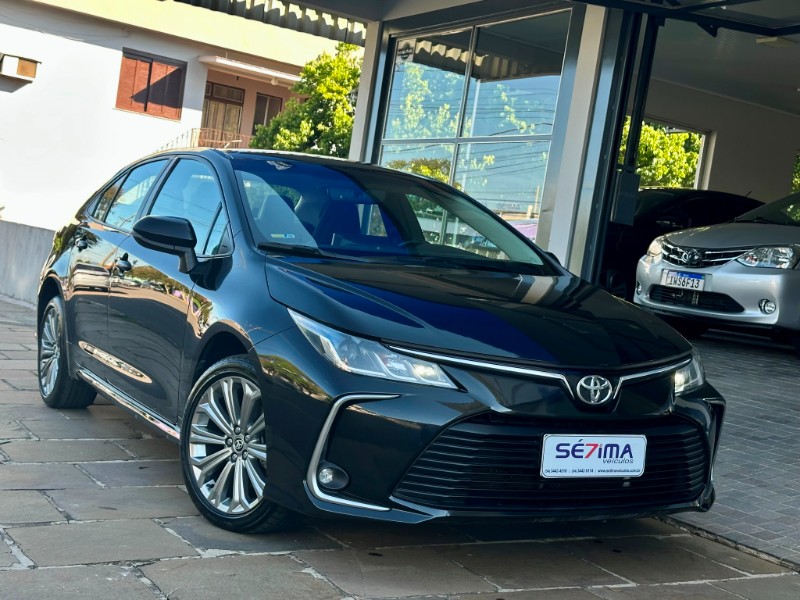 TOYOTA COROLLA XEI 2.0 2020/2021 SÉTIMA VEÍCULOS GUAPORÉ / Carros no Vale