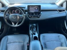 TOYOTA COROLLA XEI 2.0 2020/2021 SÉTIMA VEÍCULOS GUAPORÉ / Carros no Vale