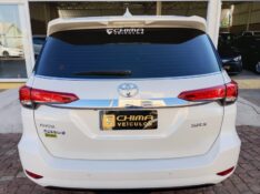 TOYOTA HILUX SW4 2.8 SRX 4X4 /2018 CHIMA VEÍCULOS VENÂNCIO AIRES / Carros no Vale