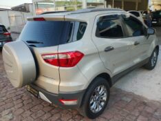 FORD ECOSPORT FREESTYLE 1.6 16V FLEX 5P /2015 CHIMA VEÍCULOS VENÂNCIO AIRES / Carros no Vale
