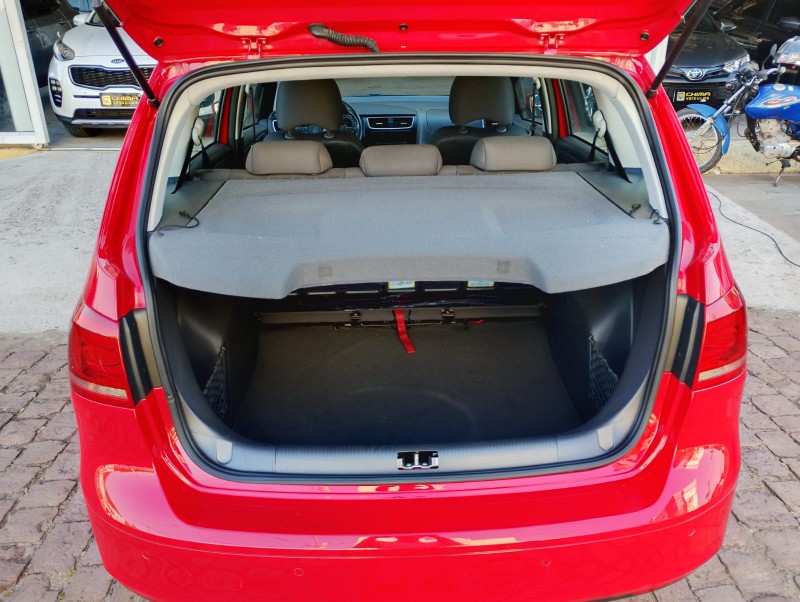 VOLKSWAGEN SPACEFOX 1.6 MI SPORTLINE 8V /2013 CHIMA VEÍCULOS VENÂNCIO AIRES / Carros no Vale