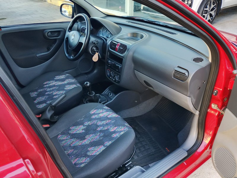 CHEVROLET CORSA 1.0 JOY 8V /2005 CHIMA VEÍCULOS VENÂNCIO AIRES / Carros no Vale