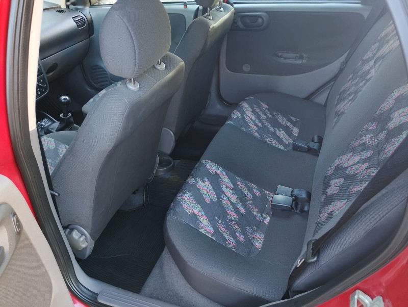 CHEVROLET CORSA 1.0 JOY 8V /2005 CHIMA VEÍCULOS VENÂNCIO AIRES / Carros no Vale