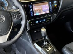TOYOTA COROLLA XEI 2.0 16V FLEX AUT. 2019/2019 JOÃO CARROS MULTIMARCAS GUAPORÉ / Carros no Vale